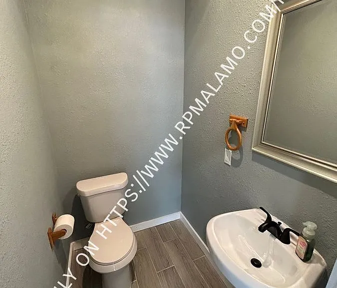 1245 Kayton Ave #A — Photo 16