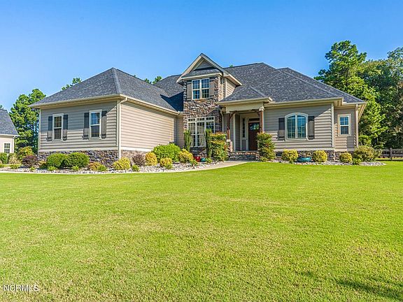 2nd image of 615 Herons Brook Dr