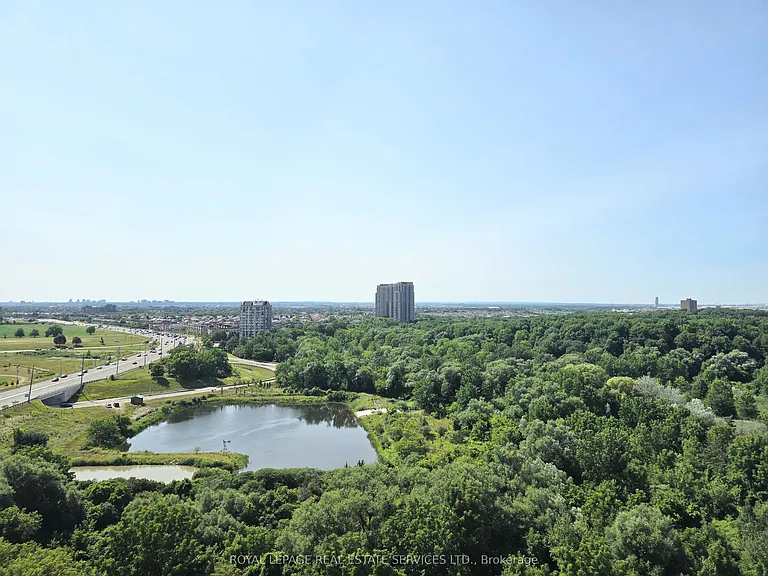 840 Queens Plate Dr #1305 — Photo 14