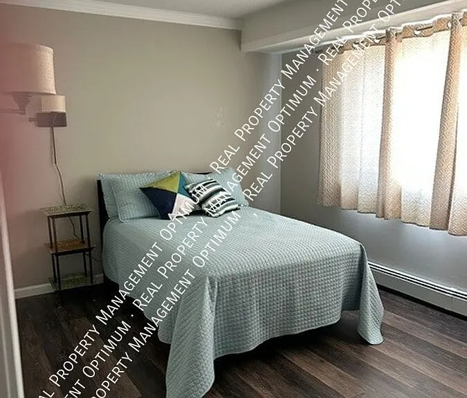 2520 Le Homme Dieu Hts NE #3 — Photo 21