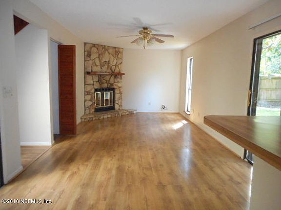 3rd image of 8566 Goldeneye Ln