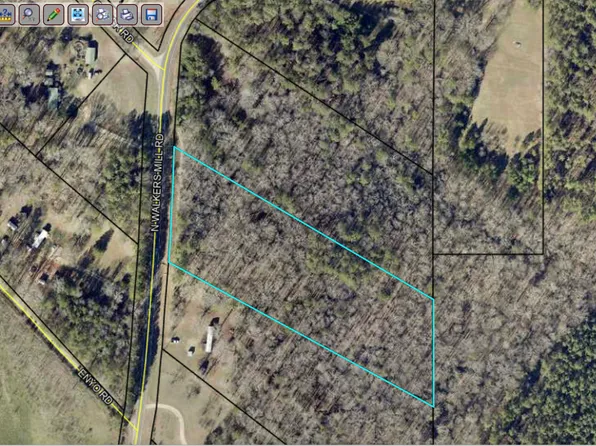 2198 N Walkers Mill Rd, Griffin, GA 30223