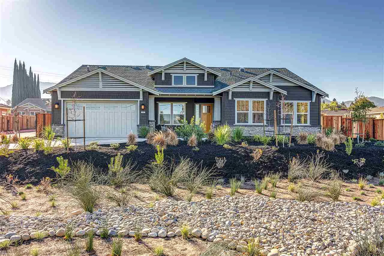 1 White Diamond Ln photo 1