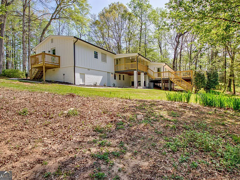 140 Mary Freeman Rd — Photo 59