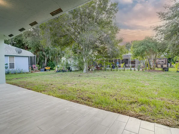 3983 SW Savona Boulevard, Port St Lucie, FL 34953