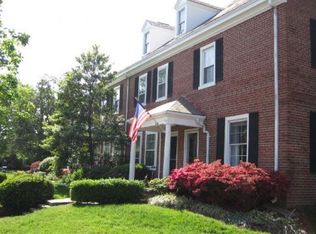 4408 34th St S, Arlington, VA 22206