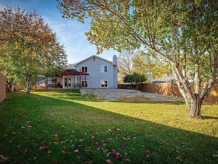 1473 E Drucker St — Photo 25