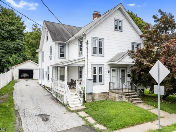 6 Liberty St, Newton Town, NJ 07860