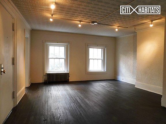 2nd image of 117 E 15th St APT 8