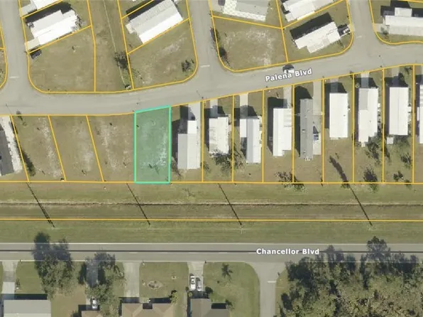 5100 Palena Blvd, North Port, FL 34287