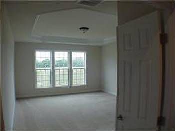 5th image of 106 N Dames Ave