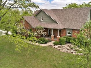 140 Brentwood Dr, Moscow Mills, MO 63362