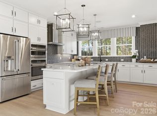 13019 Lucy Park Ln, Charlotte, NC 28277