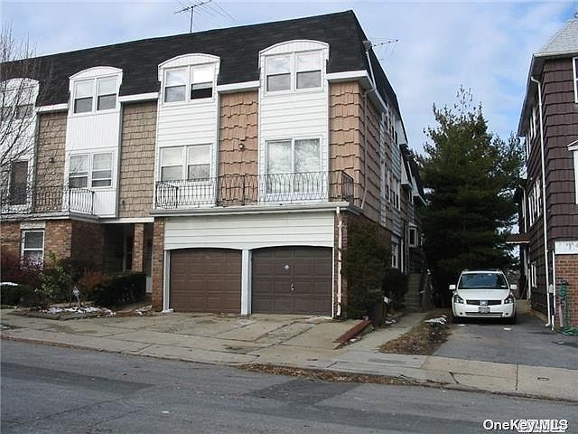 1st image of 21405 16th Ave