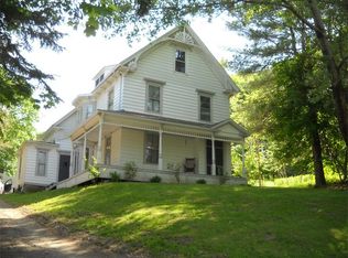 257 Main St, Warren, ME 04864