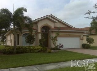 1906 Par Dr, Naples, FL 34120