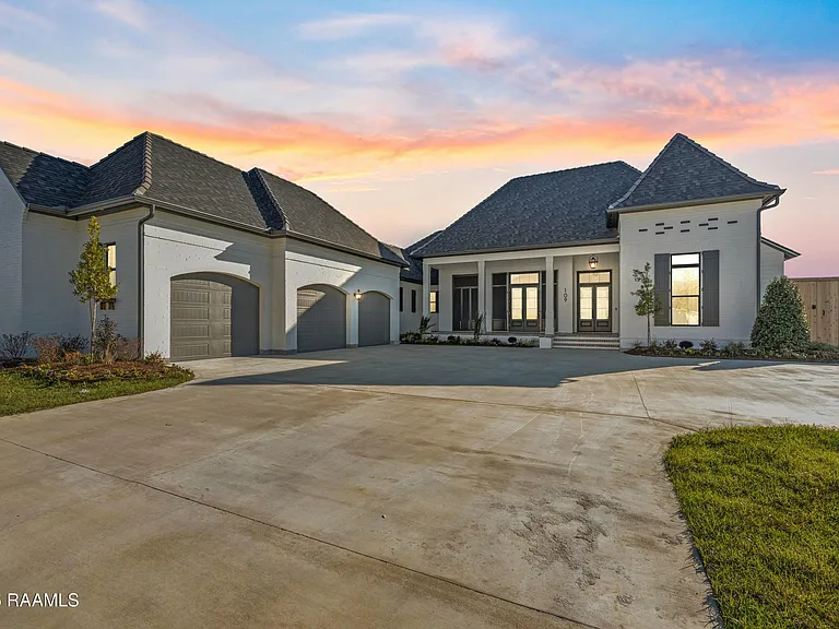 109 Trailing Oaks Dr — Photo 50