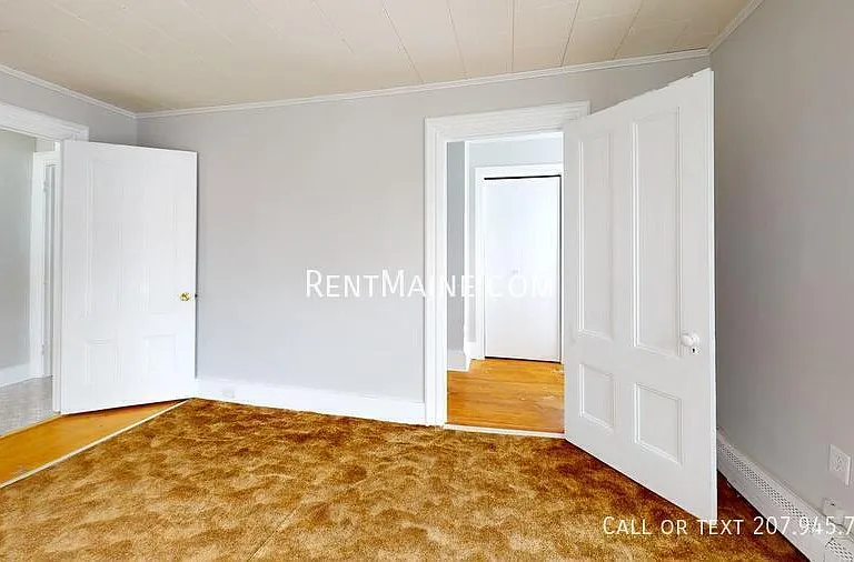 445 Main St #B — Photo 3