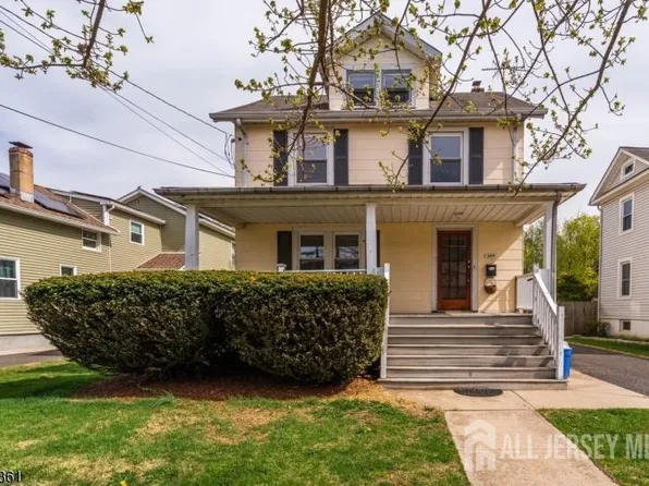 649 N Avenue Ext, Dunellen, NJ 08812