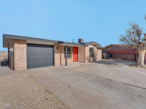 4th image of 8827 Clavel Dr