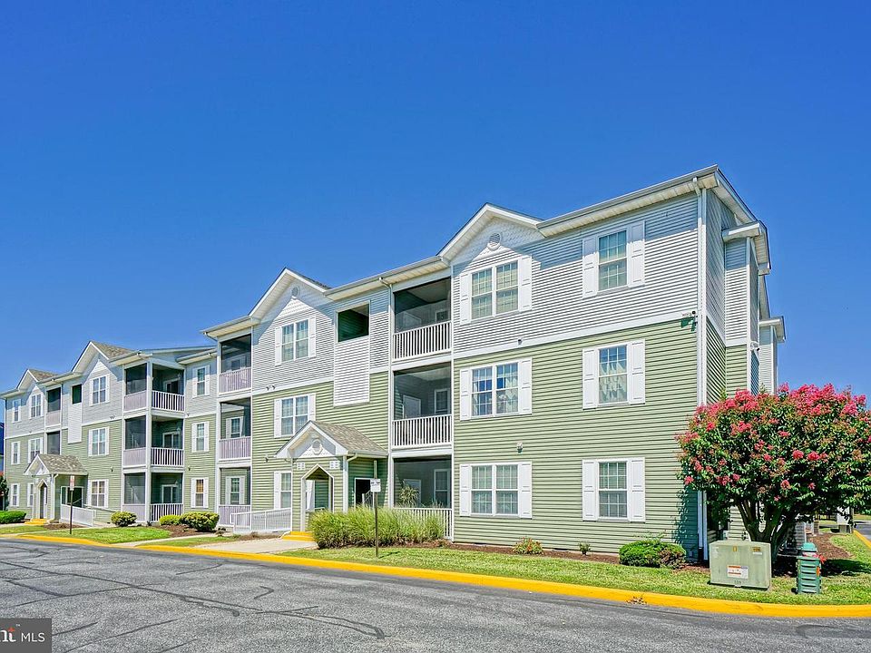 1st image of 35542 E Atlantic Cir Unit 207