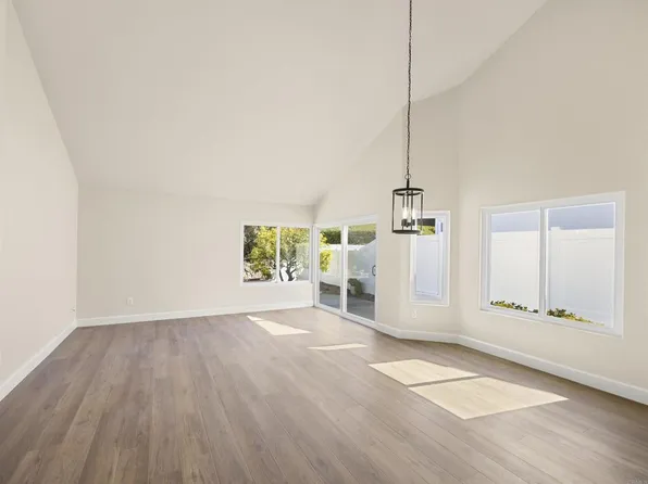 4573 Cordoba Way, Oceanside, CA 92056