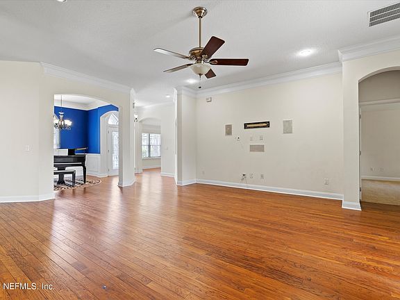 4th image of 5930 Green Pond Dr