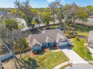 109 Brookhollow Cir, Daytona Beach, FL 32114