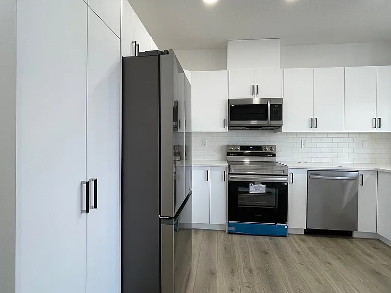 7110 Keswick Dr SW — Photo 22