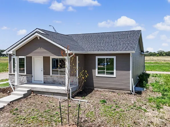 1624 Justice Way, Knoxville, IA 50138