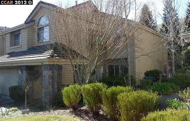 1st image of 435 Eagle Valley Way