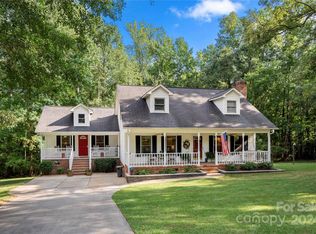 1447 London Dr, Rock Hill, SC