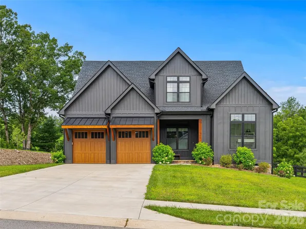 258 Mavrick Dr #26R, Mills River, NC 28759