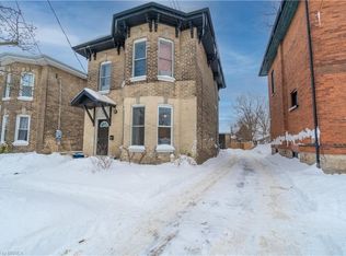 120 George St, Brantford, ON