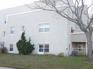 13811 Beach Channel Dr APT C4, Rockaway Park, NY 11694