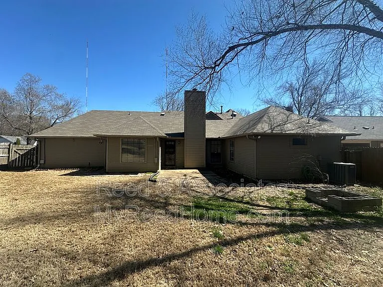 3115 Santa Valley St — Photo 15