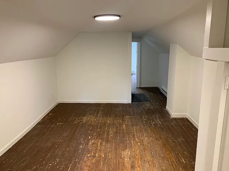 1719 E Cloaninger Ave #B — Photo 15