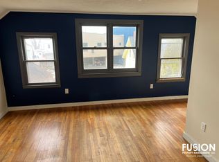 61 Front St #B, Burlington, VT 05401