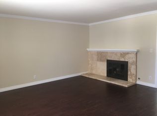 2001 Victoria Dr, Fullerton, CA 92831