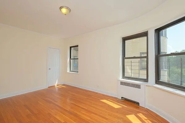 Sold by Houlihan Lawrence | media 6