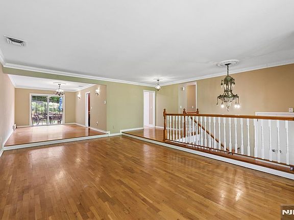 2nd image of 51 Anderson Ave