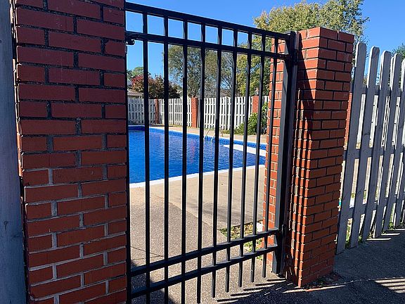 Entrance to Pool @ Driveway