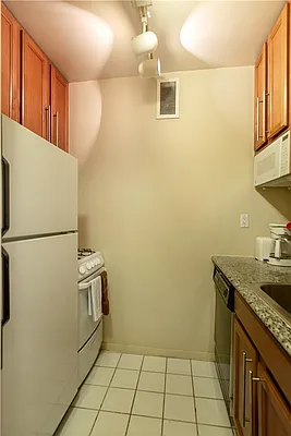 Rented by Direct Properties New York | media 30