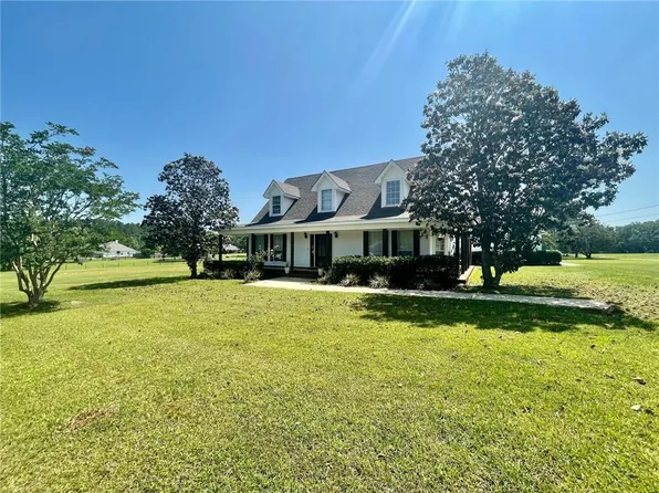 2840 Ellen Dr, Semmes, AL 36575