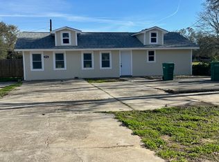 2918 Byley Blvd, Orange, TX 77630