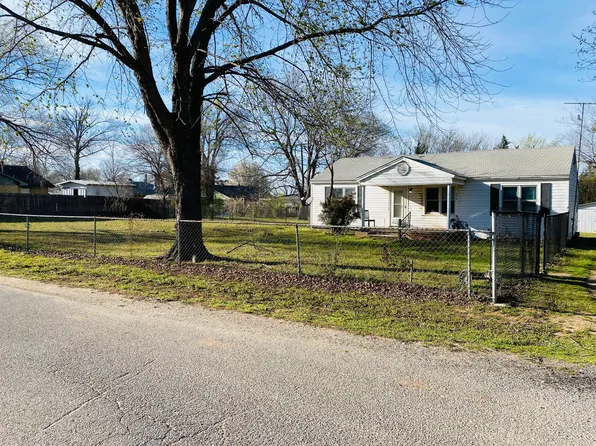 326 E Green St, Meeker, OK 74855