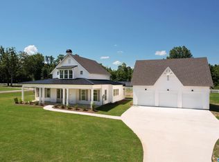 15 Stonewood Ln, Springville, AL 35146