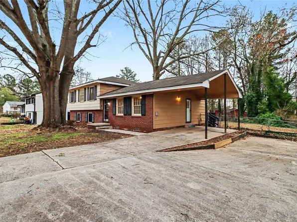 795 Middlebrook Dr, Jonesboro, GA 30236