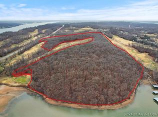 Horseshoe Bend Pkwy, Lake Ozark, MO 65049