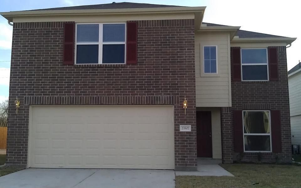 1st image of 23507 Legacy Oak St
